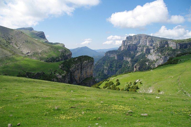 Bungalows Pena Montanesa Aínsa Exteriör bild